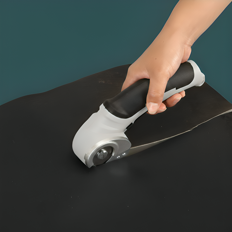 Echo Cut™ Pro – Cordless Electric Scissors